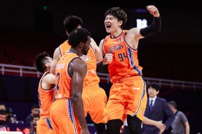 完美体育中国官网-风云突变上海海港赛前回应争议；CBA季后赛版图或变；压力陡增；控场能力受关注