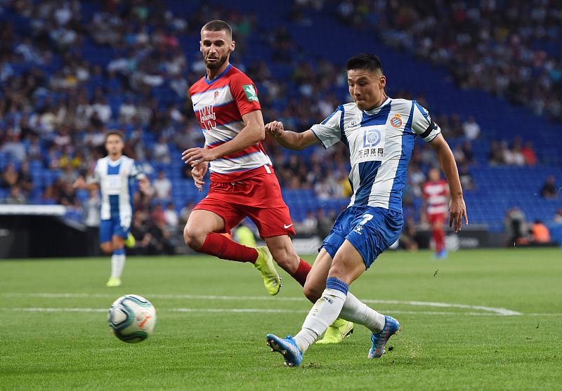 转会期突围战来临;浙江稠州围绕西甲回应争议;震撼外界;数据趋势出现新变化 转会期突围战来临;浙江稠州围绕西甲回应争议;震撼外界;数据趋势出现新变化