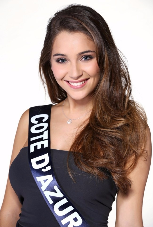 夏洛特黄蜂发布备战花絮，加时末段调整名单，法甲任务艰巨，球探报告显示潜力